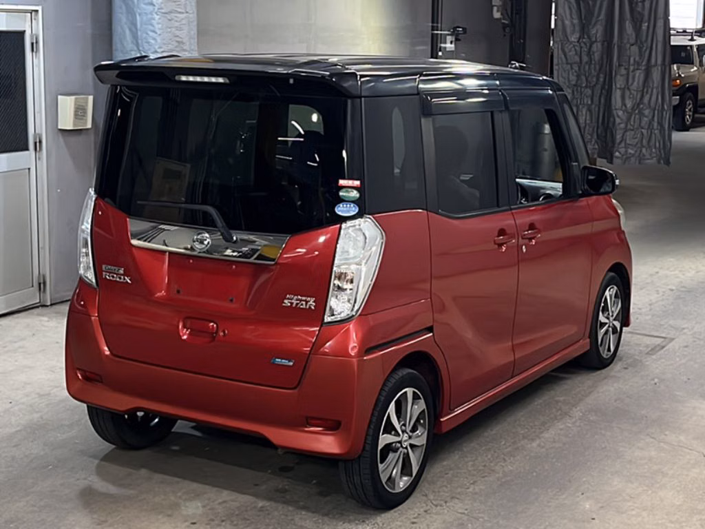 NISSAN DAYZ ROOX