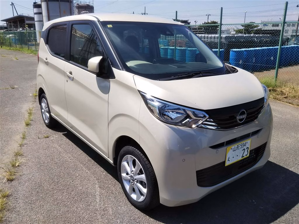 NISSAN DAYZ