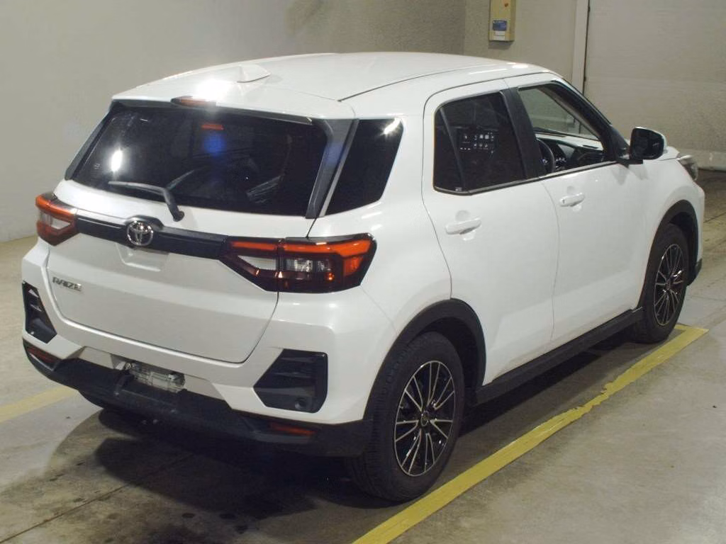 TOYOTA RAIZE