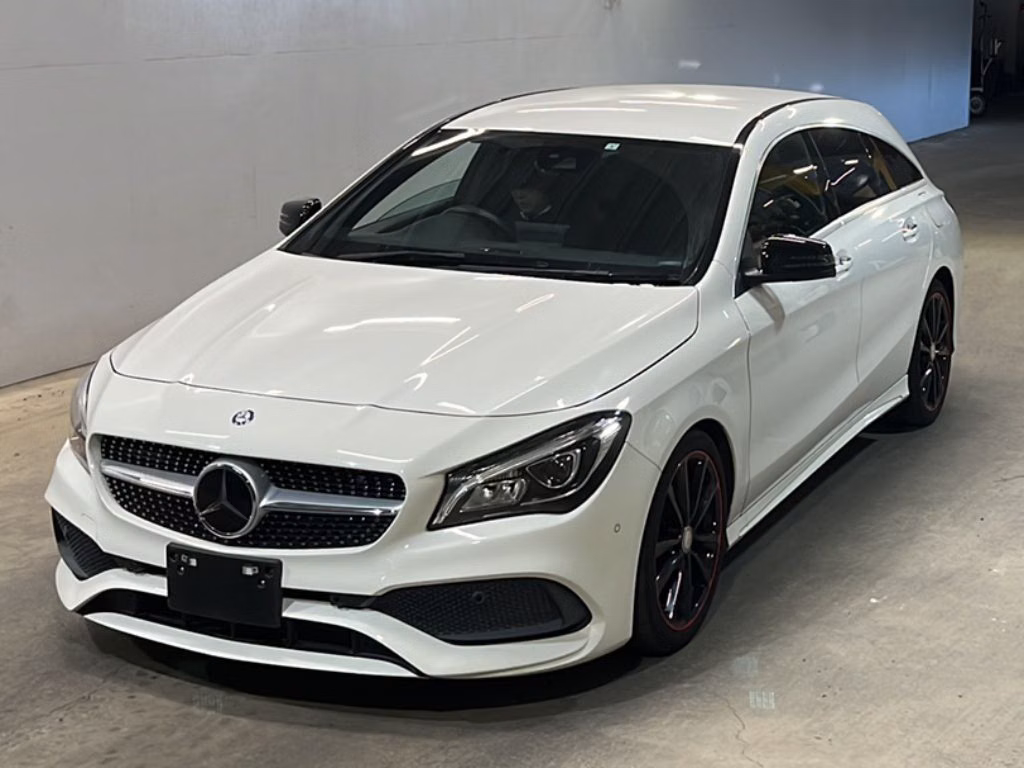 MERCEDES-BENZ CLA-CLASS