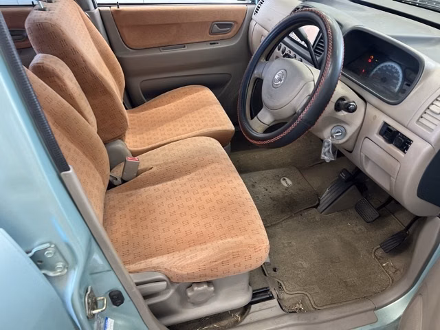 NISSAN MOCO