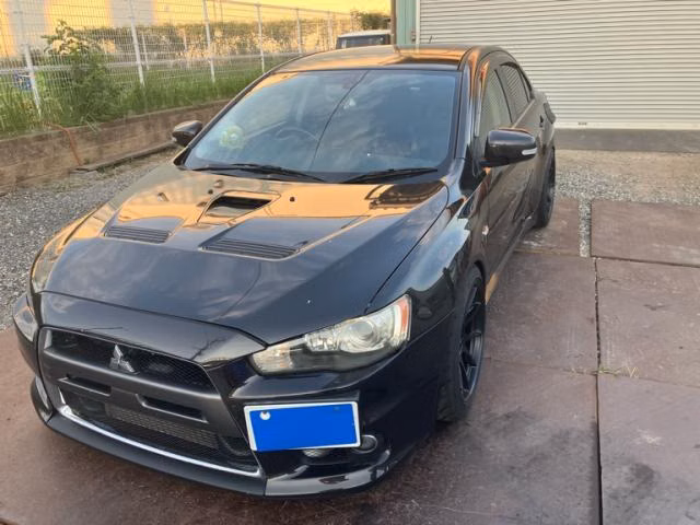 MITSUBISHI LANCER EVOLUTION
