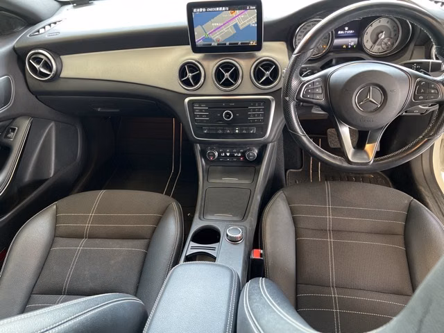 MERCEDES-BENZ CLA-CLASS