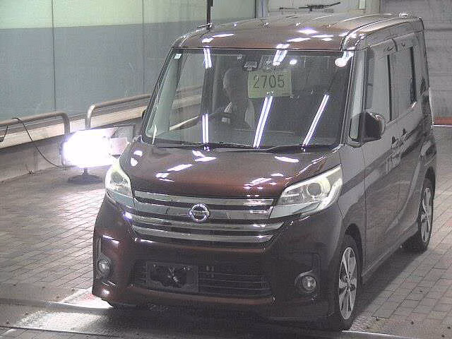 NISSAN DAYZ ROOX