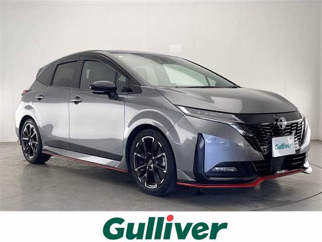 NISSAN AURA