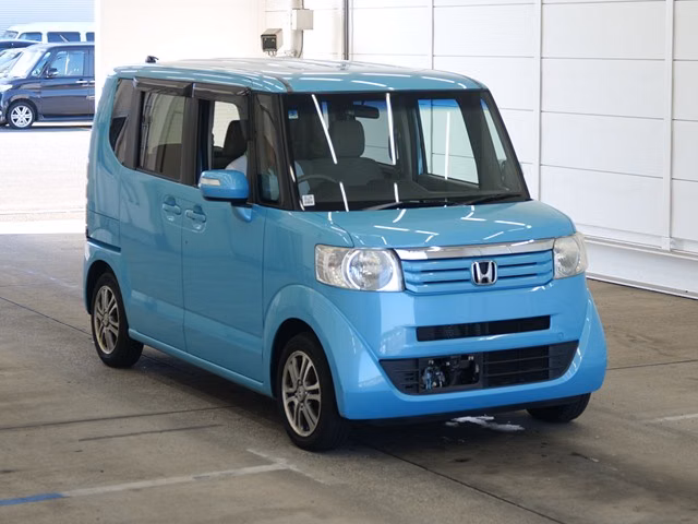 HONDA N-BOX