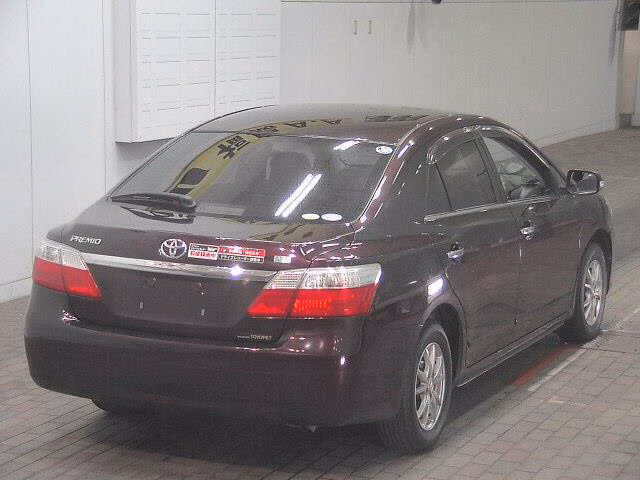 TOYOTA PREMIO