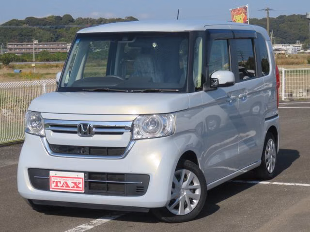 HONDA N-BOX