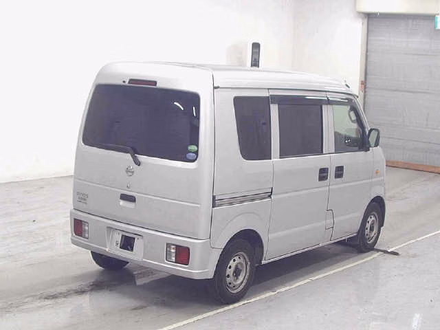 NISSAN NV100 CLIPPER