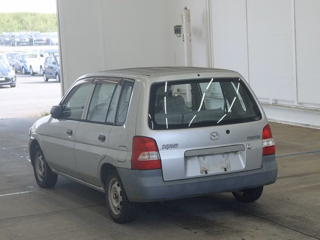 MAZDA DEMIO