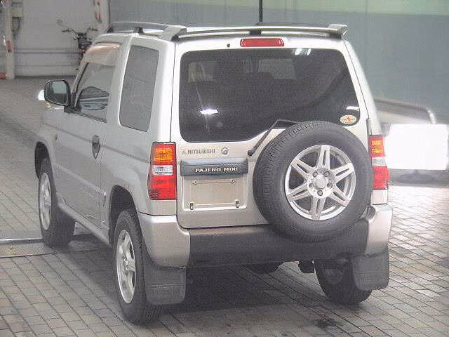 MITSUBISHI PAJERO MINI