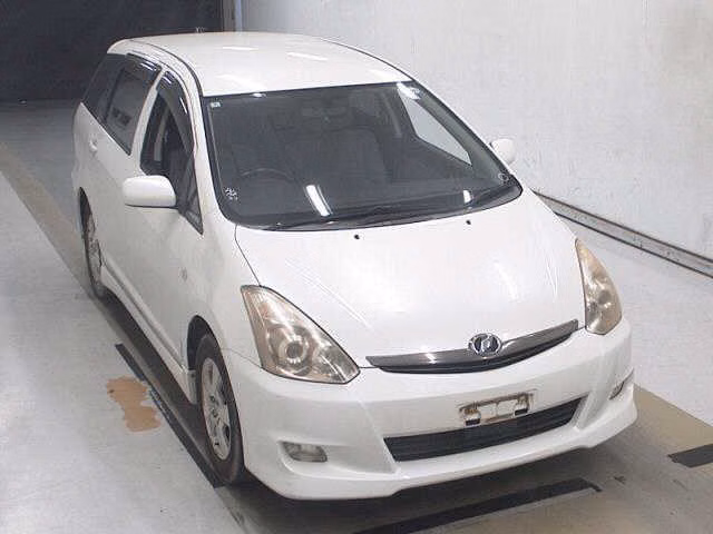 TOYOTA WISH
