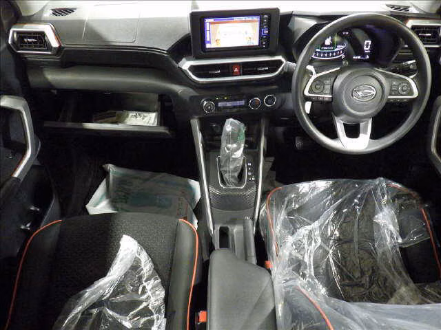 DAIHATSU ROCKY