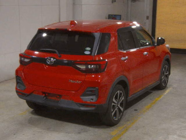 DAIHATSU ROCKY