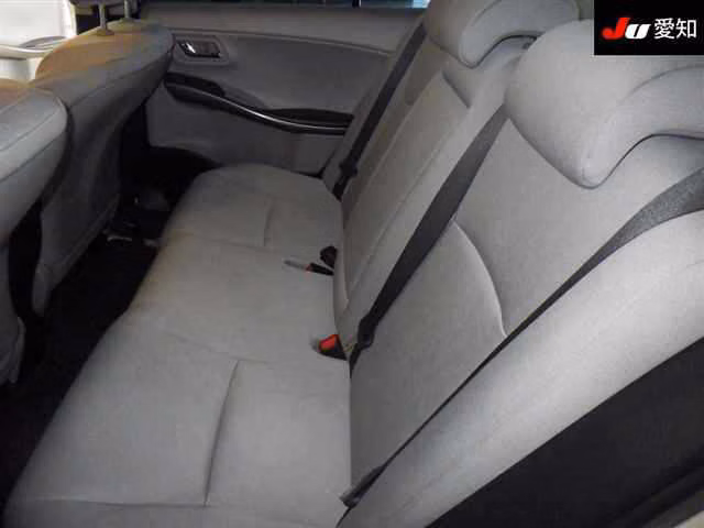 TOYOTA SAI