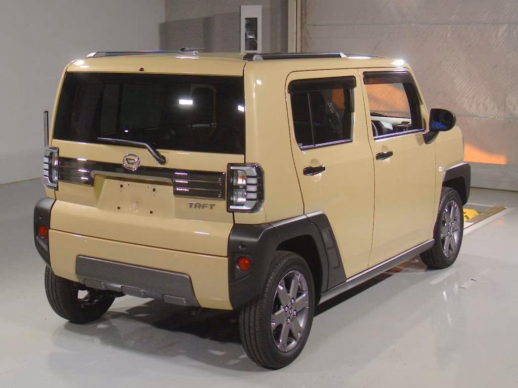 DAIHATSU TAFT