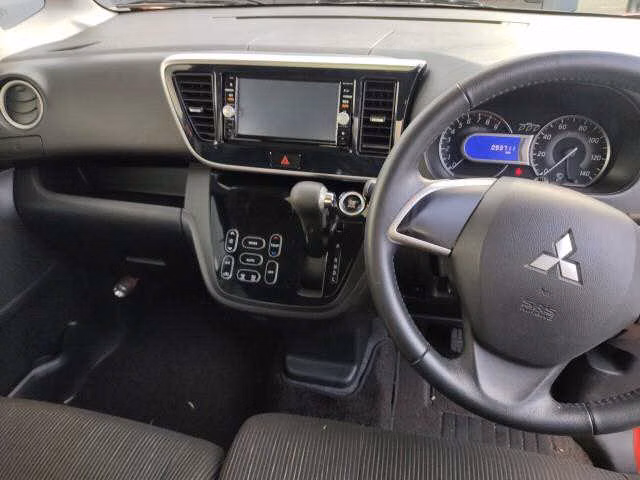 MITSUBISHI EK SPACE