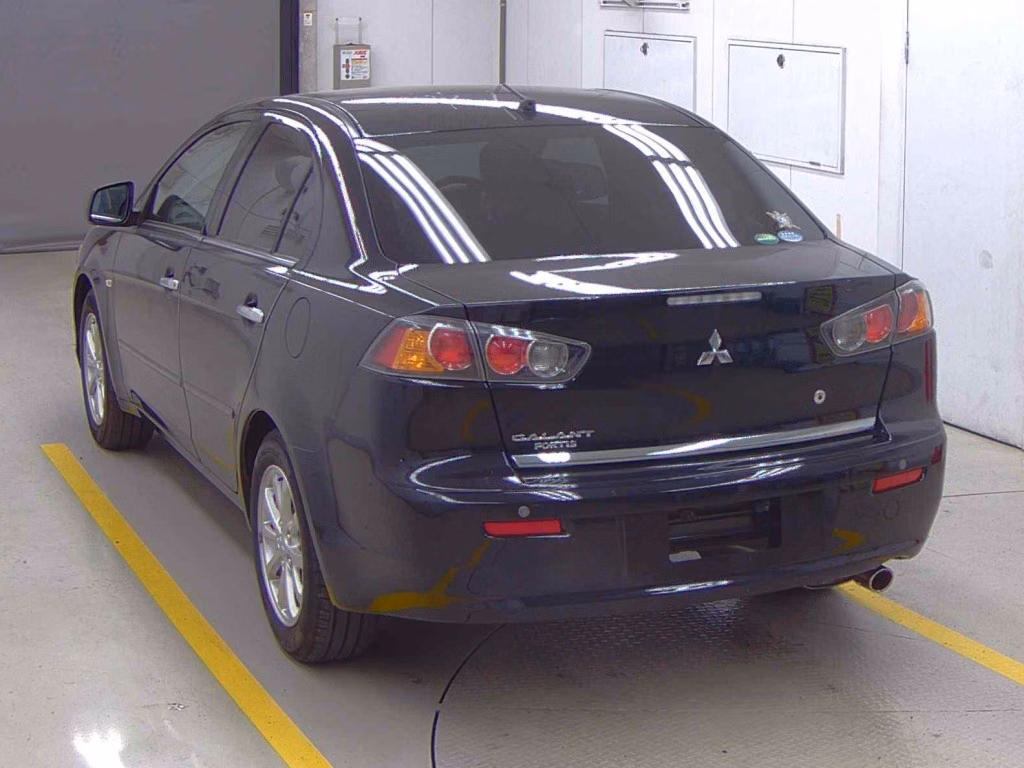 MITSUBISHI GALANT FORTIS