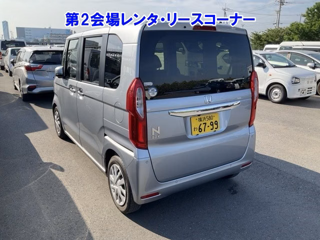 HONDA N-BOX