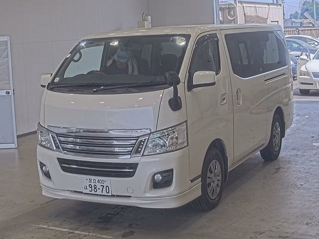 NISSAN NV350 CARAVAN