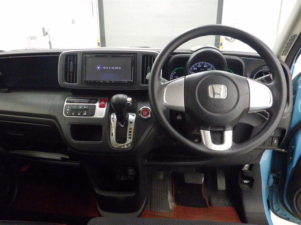 HONDA N-ONE