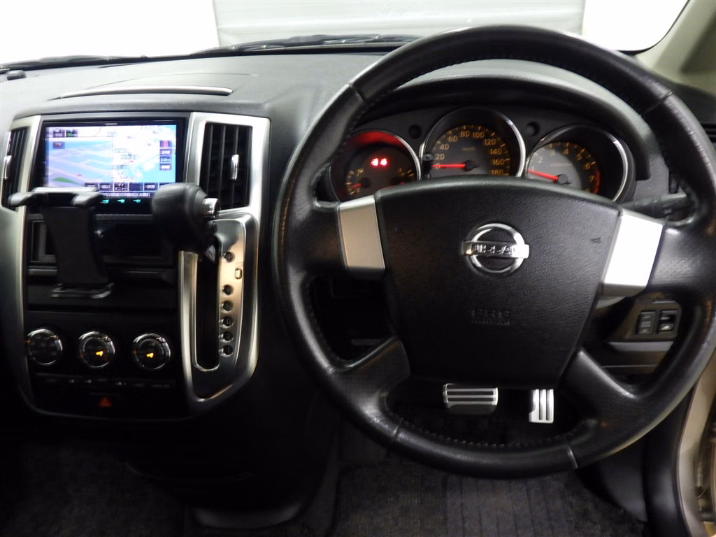 NISSAN PRESAGE