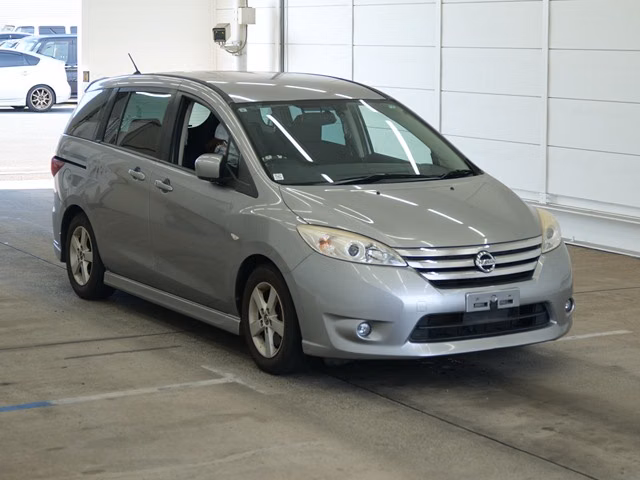 NISSAN LAFESTA