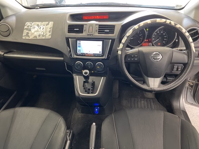 NISSAN LAFESTA