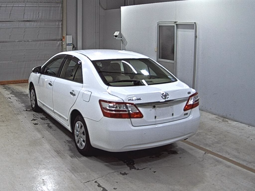 TOYOTA PREMIO