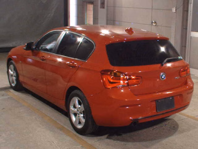 BMW 1-SERIES