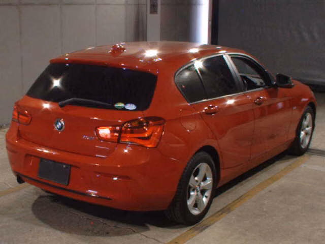 BMW 1-SERIES
