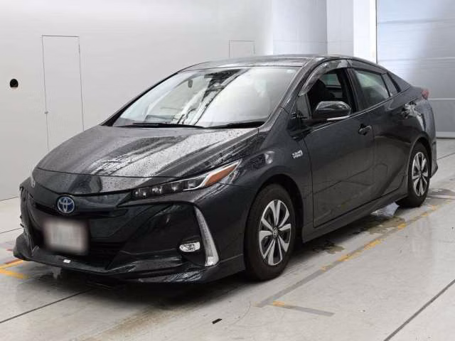 TOYOTA PRIUS PHV