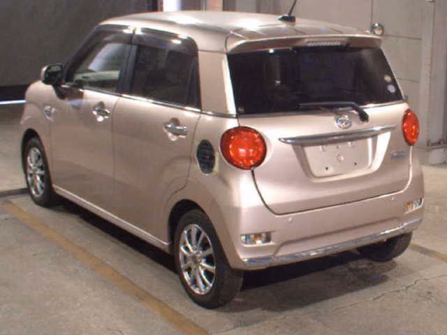 DAIHATSU CAST