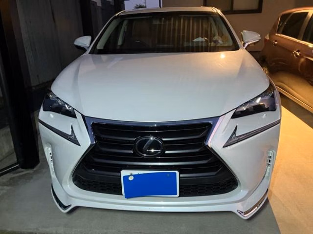 Lexus NX200t