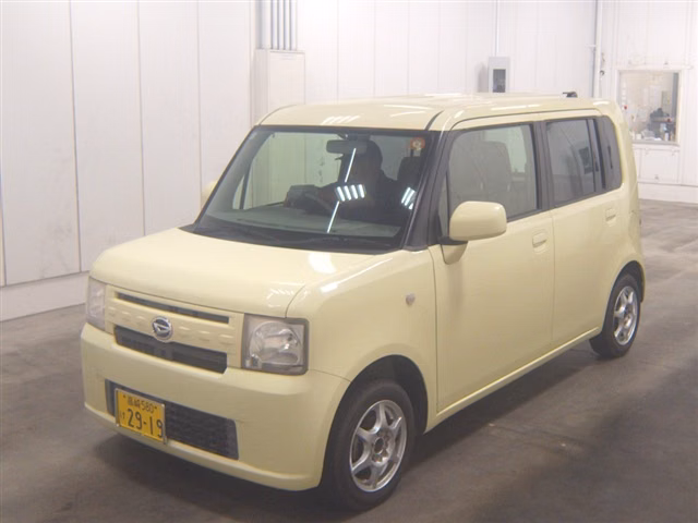 DAIHATSU MOVE CONTE