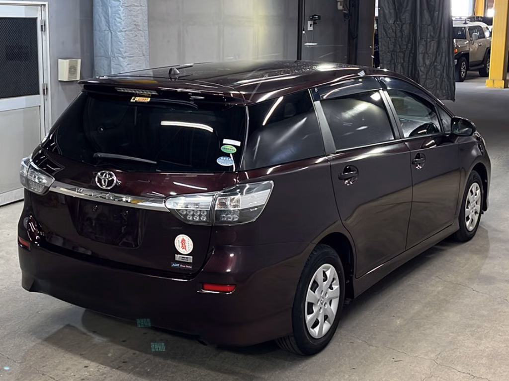 TOYOTA WISH