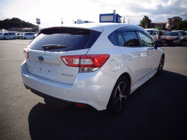 SUBARU XV