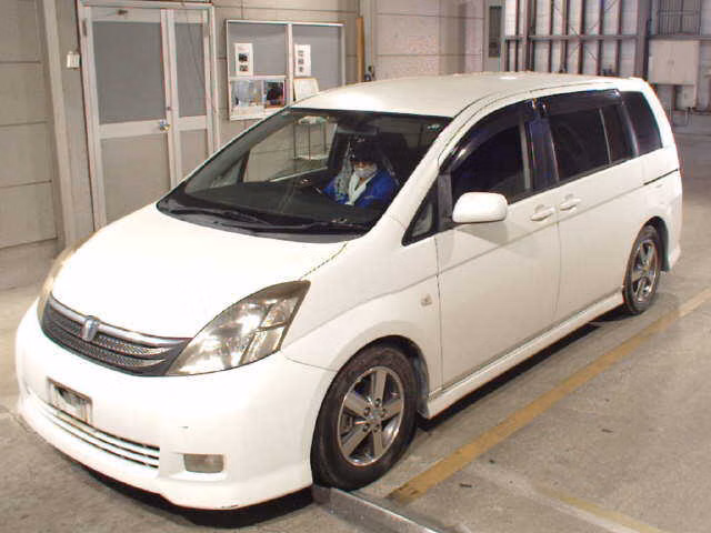 TOYOTA ISIS