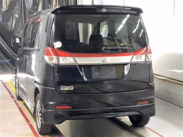 MITSUBISHI DELICA D:2