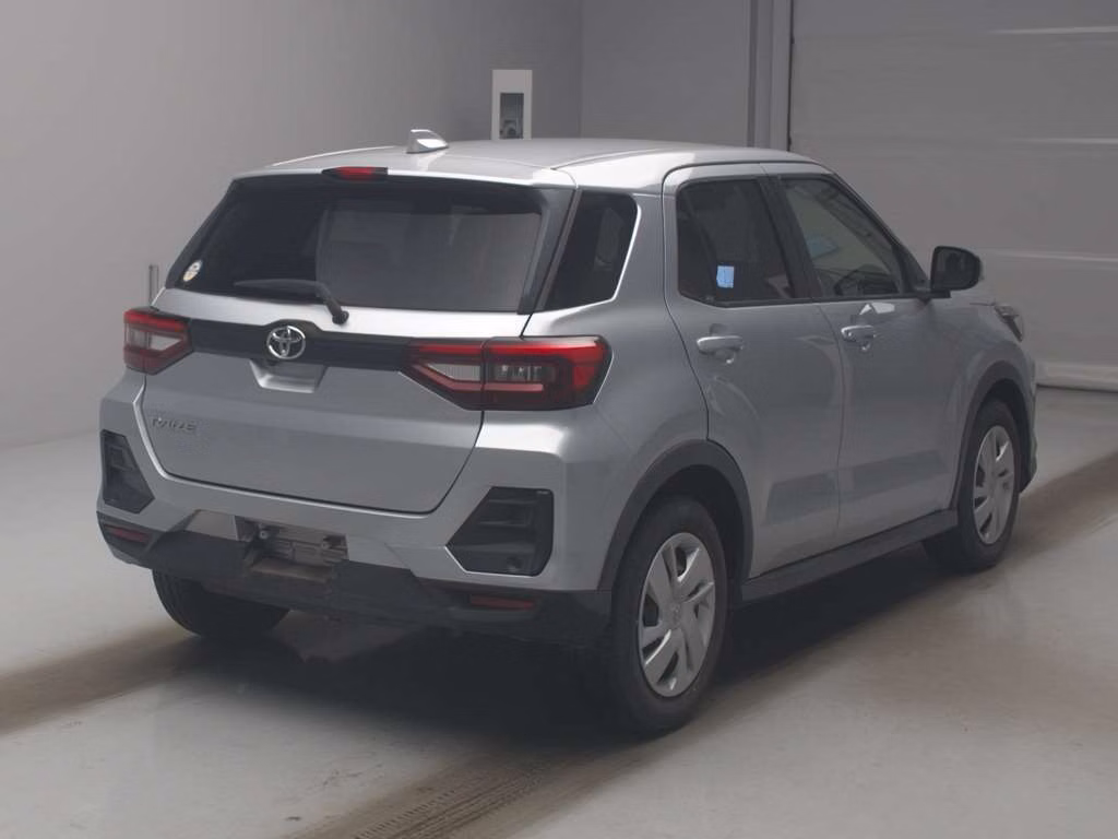 TOYOTA RAIZE