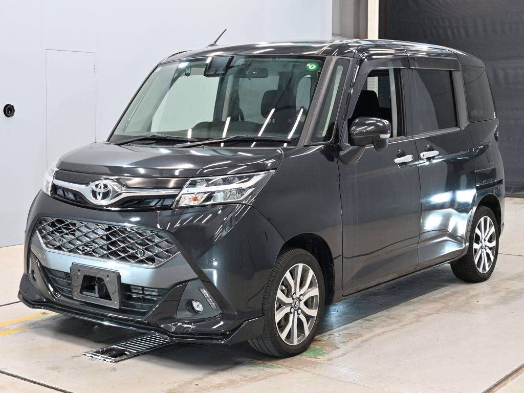 TOYOTA TANK