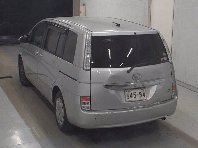 TOYOTA ISIS