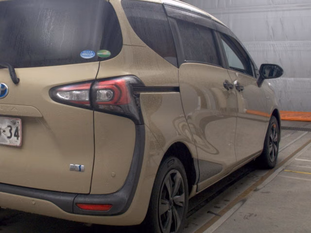 TOYOTA SIENTA