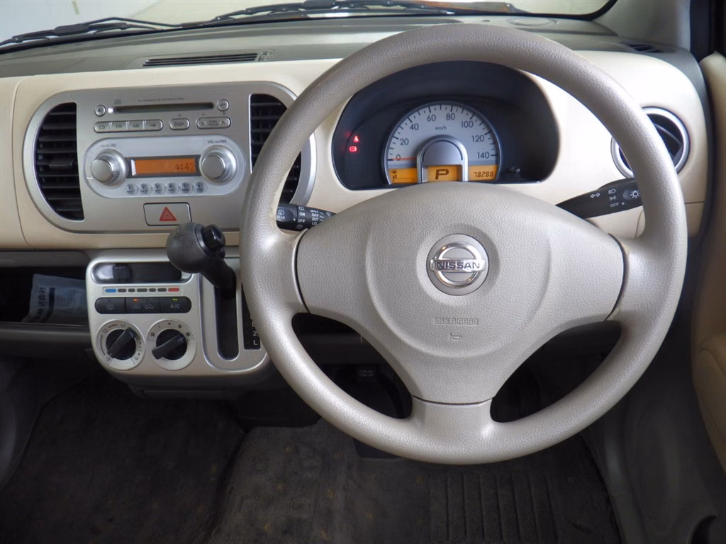 NISSAN MOCO