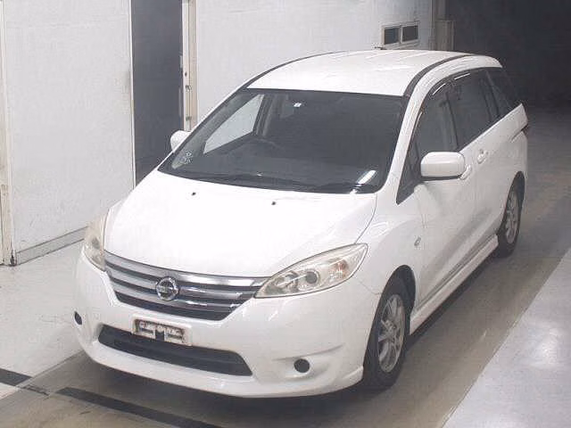 NISSAN LAFESTA