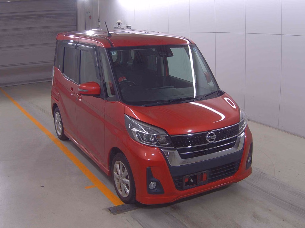 NISSAN DAYZ ROOX