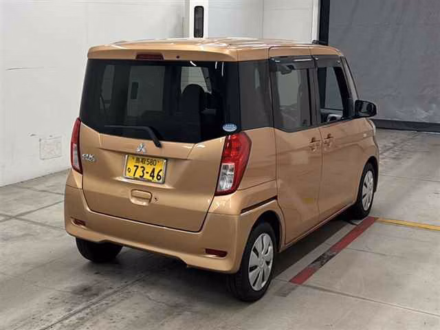 MITSUBISHI EK SPACE
