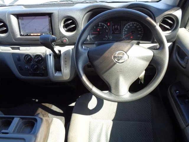 NISSAN NV350 CARAVAN