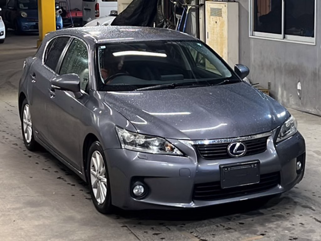 LEXUS CT200H