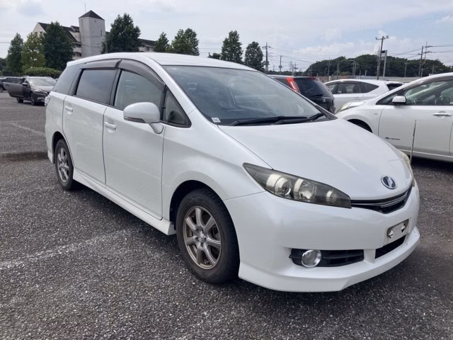 TOYOTA WISH